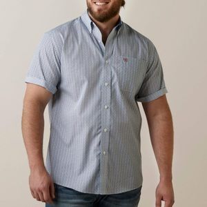 NWT Ariat Wrinkle Free Eron Classic Fit Shirt | Size: Medium